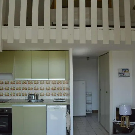 Appartement Cap D'Agde, 1 Piece, 6 Personnes - Fr-1-249-335 Agde