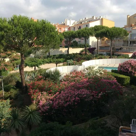 Appartement Cap D'Agde, 1 Piece, 6 Personnes - Fr-1-249-335 Agde